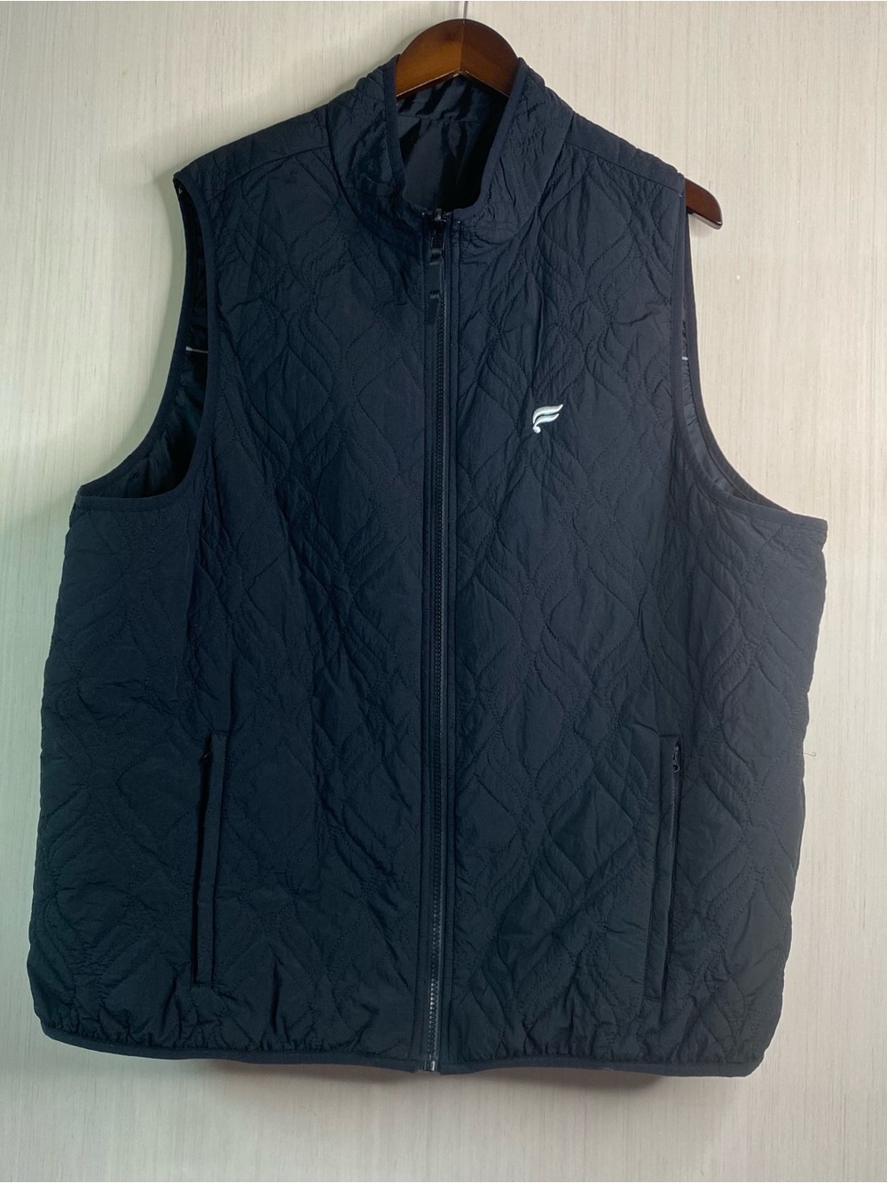 Fabletics Men's The Switch Loft Quilted Black Vest Reversible Reflective XXL